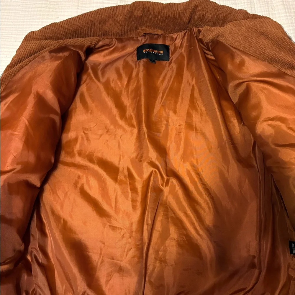 Corduroy Puffer Jacket - Picture 5 of 7